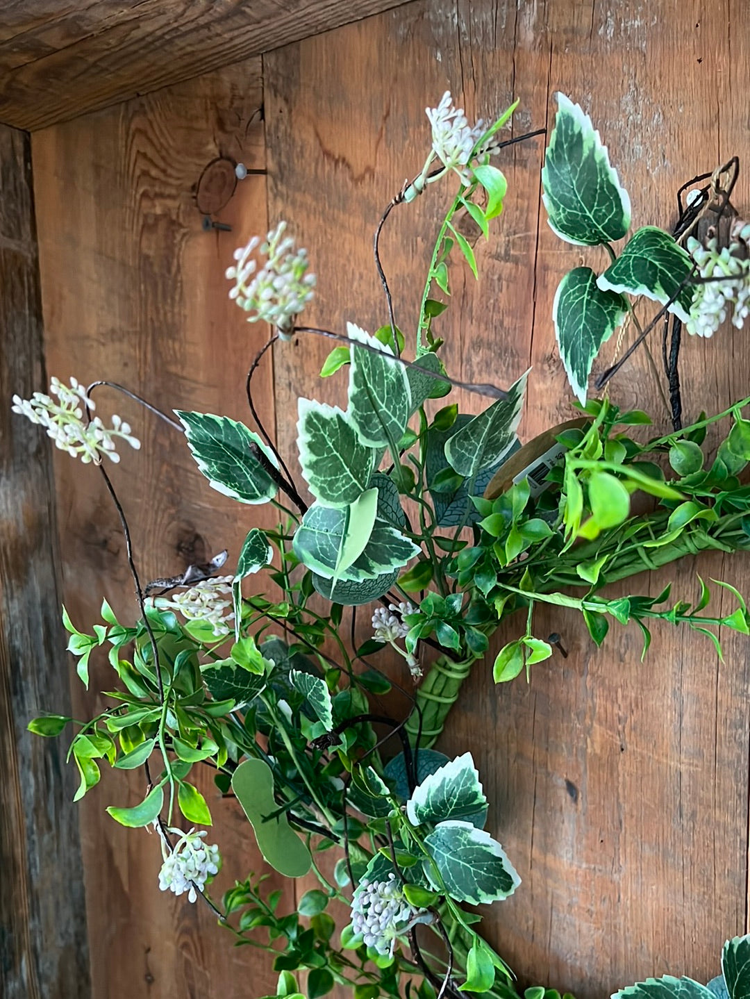Mixed Foliage Green Fern, Eucalyptus, and White Berry Wreath