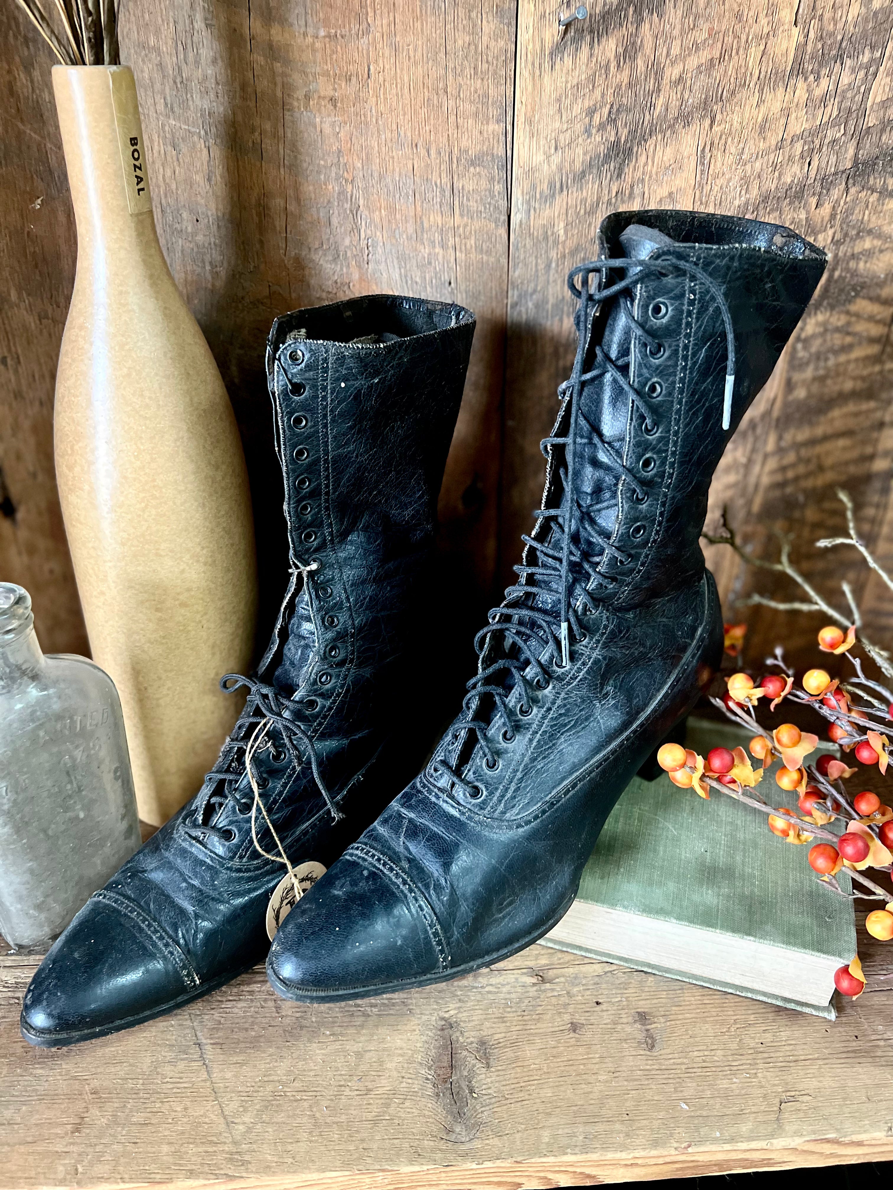 Victorian top womens boots